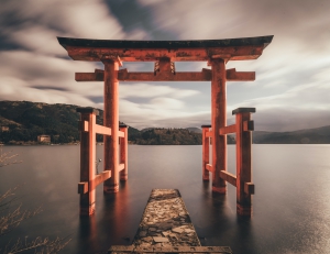 An arch surrounded by water; our Japanese translation agency understands the language well
